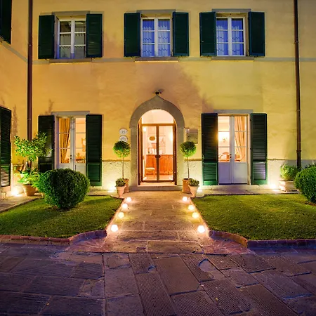Marsili, Bw Signature Collection Hotel