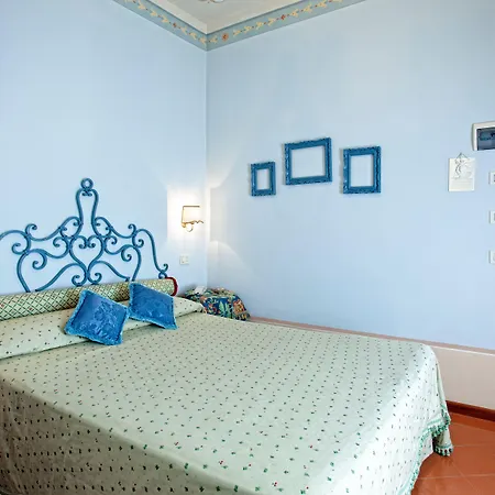 Marsili Hotel 4*